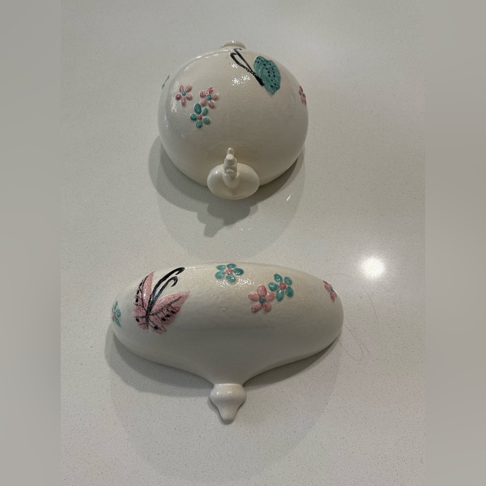 Vintage Hull Pottery 1956 Wall Hanging Butterfly Flowers Lavabo B25 B24 USA Made
